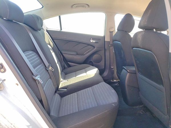 2017 KIA FORTE LX Popular, S
