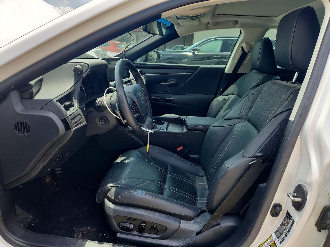 2023 LEXUS ES 300H 300h Luxury