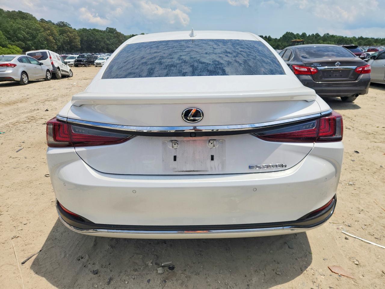 2023 LEXUS ES 300H 300h Luxury