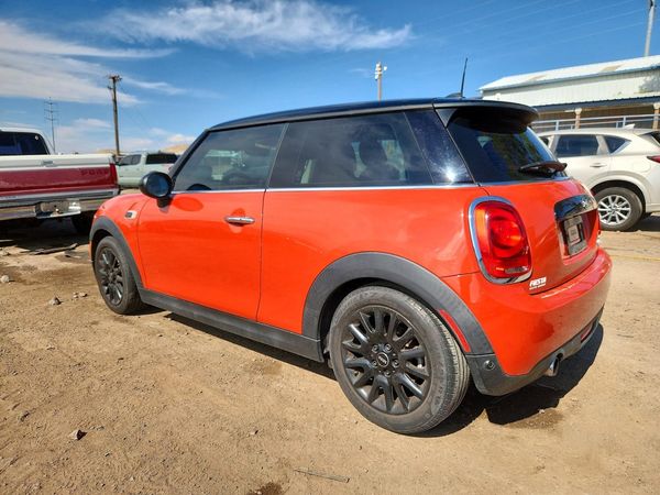 2019 MINI COOPER