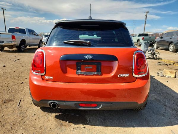 2019 MINI COOPER