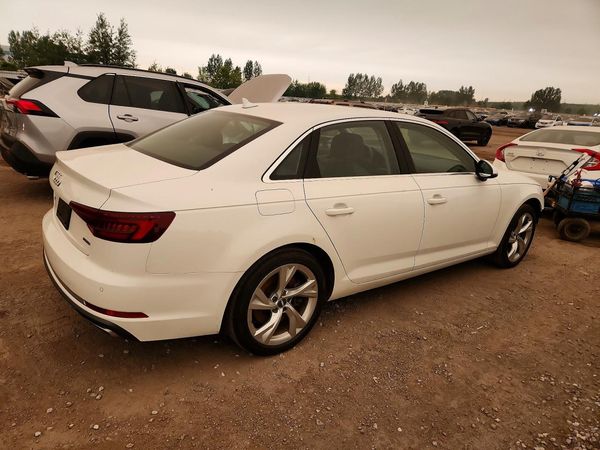 2019 AUDI A4