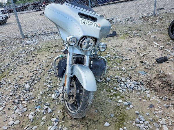2015 HARLEY-DAVIDSON FLHXS