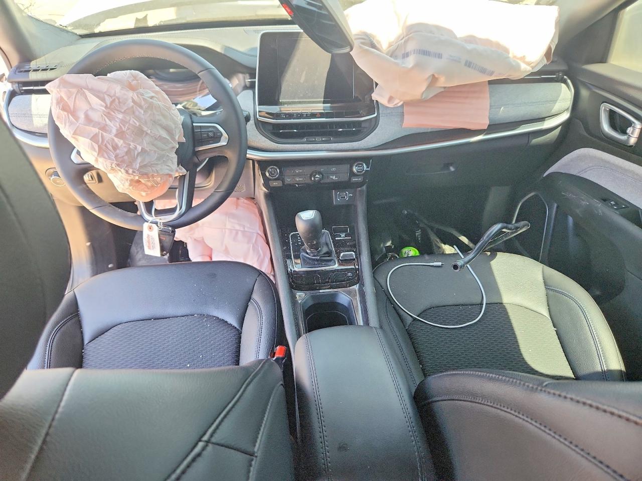 2025 JEEP COMPASS North, Latitude
