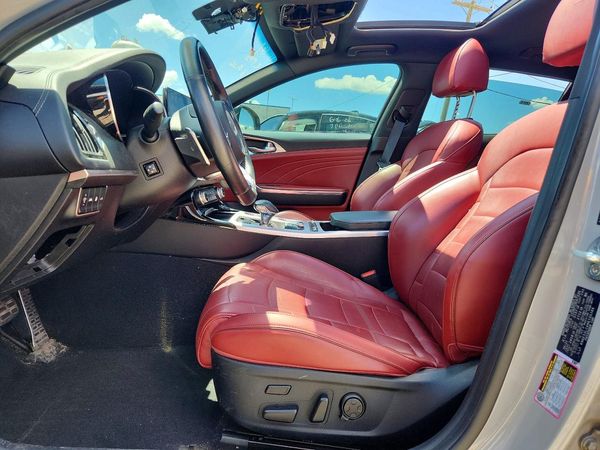 2022 KIA STINGER GT2