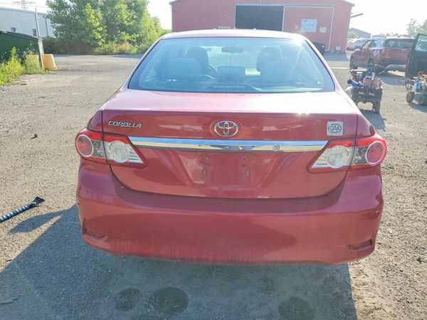2013 TOYOTA COROLLA