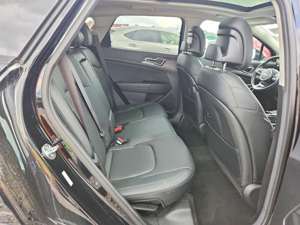 2023 KIA SPORTAGE SX
