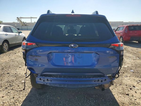 2025 SUBARU FORESTER Premium