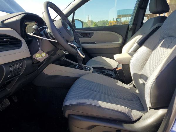 2025 SUBARU FORESTER Premium