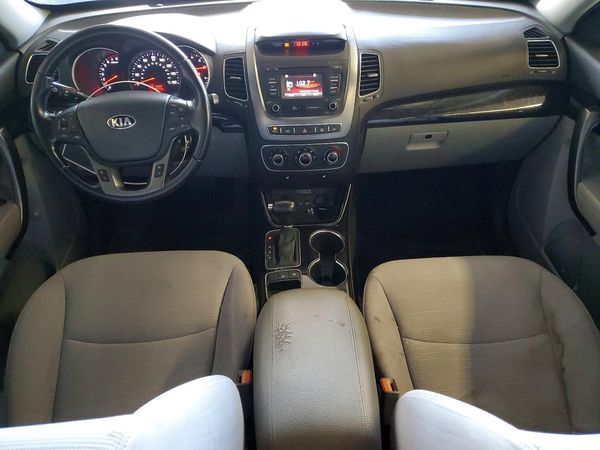 2014 KIA SORENTO Base/ LX