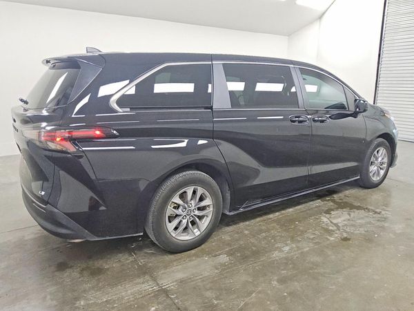 2025 TOYOTA SIENNA LE — PSRA