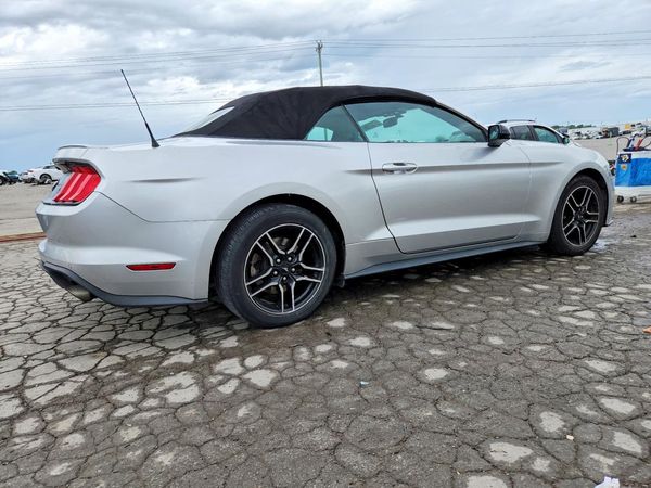 2019 FORD MUSTANG I4 Convertible
