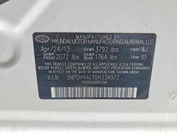 2013 HYUNDAI ELANTRA