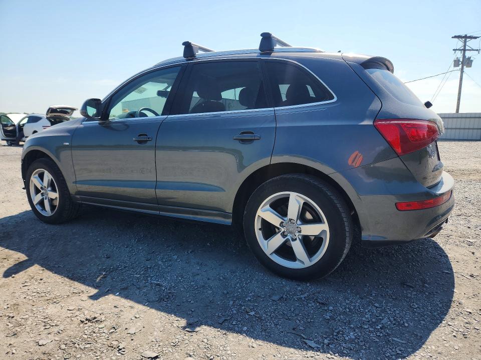 2012 AUDI Q5 Premium Plus