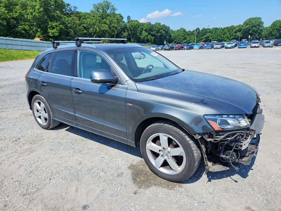 2012 AUDI Q5 Premium Plus