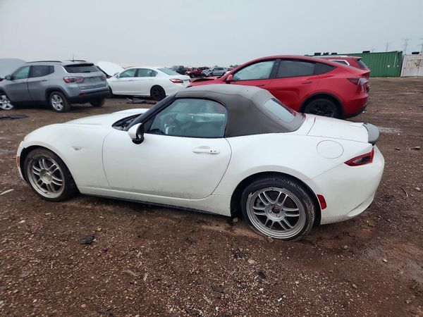 2020 MAZDA MX-5 MIATA