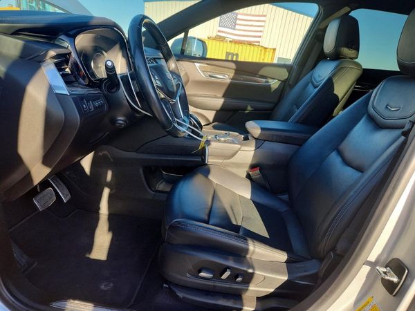 2020 CADILLAC XT5 Sport