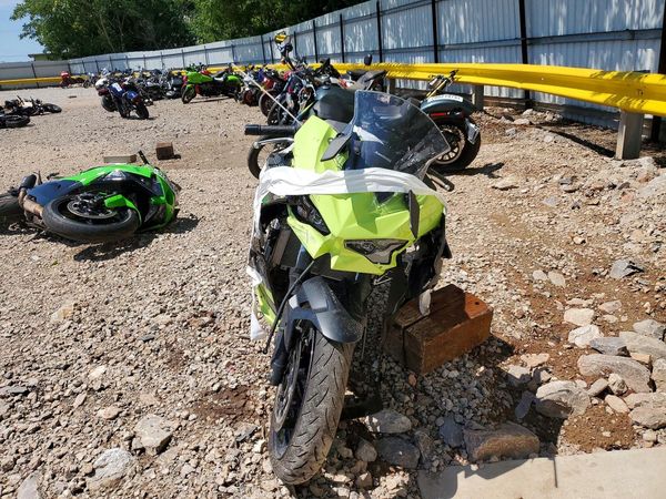 2026 KAWASAKI EX500