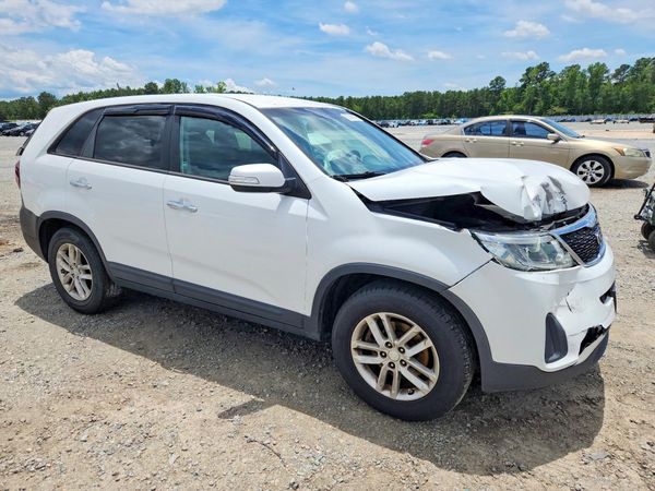2015 KIA SORENTO GL