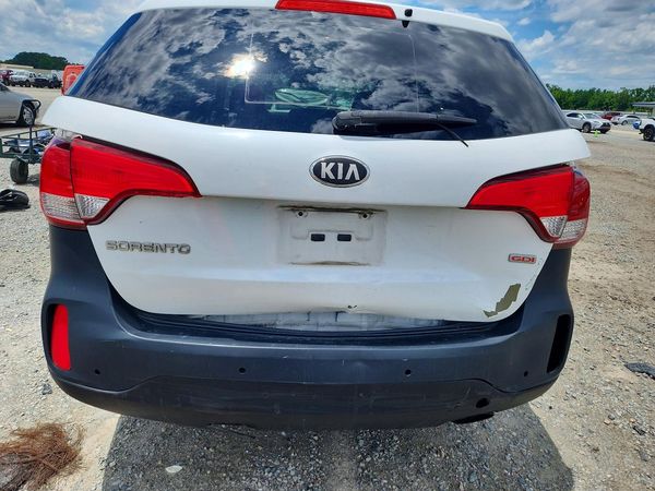 2015 KIA SORENTO GL