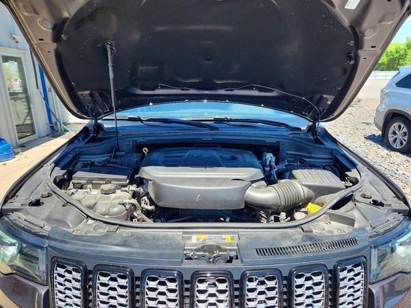 2021 JEEP GRAND CHEROKEE LAREDO 4X4