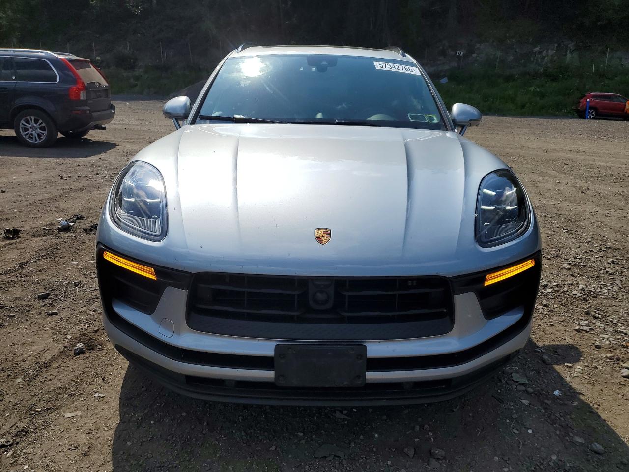 2022 PORSCHE MACAN