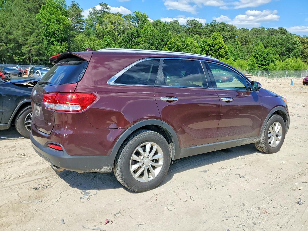 2018 KIA SORENTO L, LX