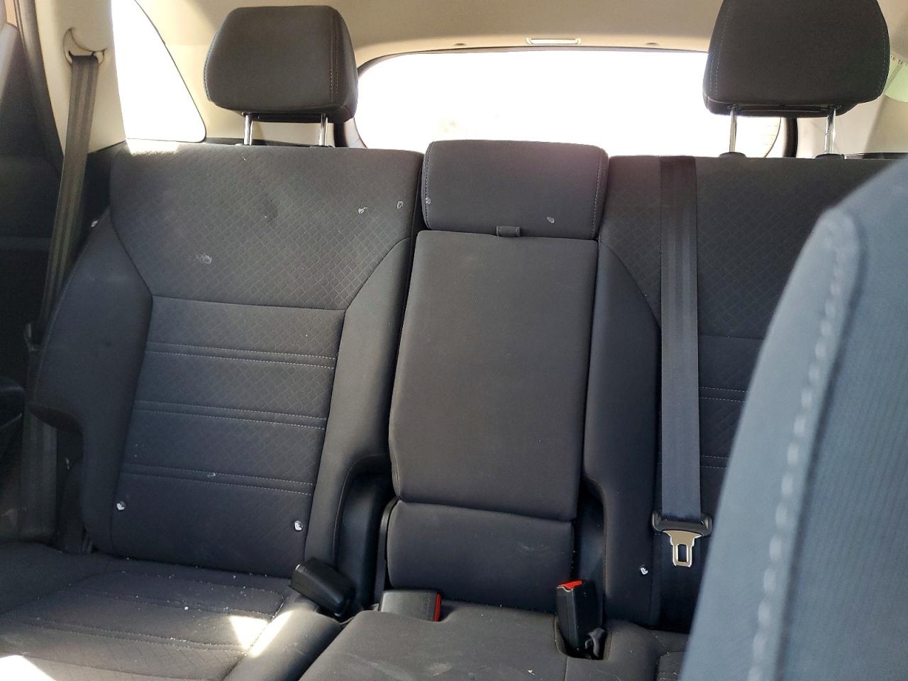 2018 KIA SORENTO L, LX