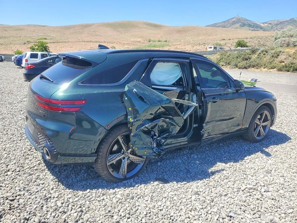 2023 GENESIS GV70