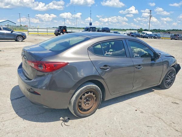 2015 MAZDA 3