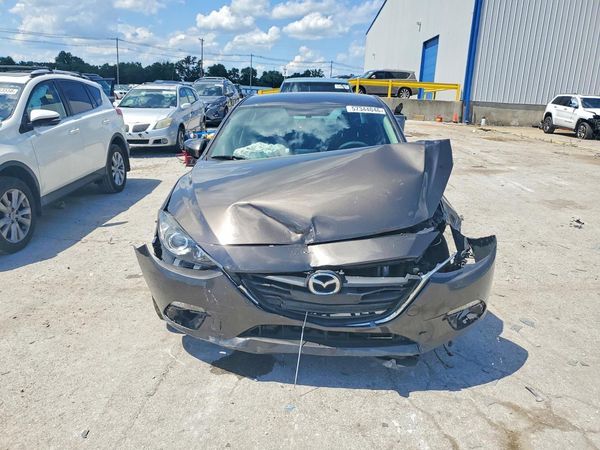 2015 MAZDA 3