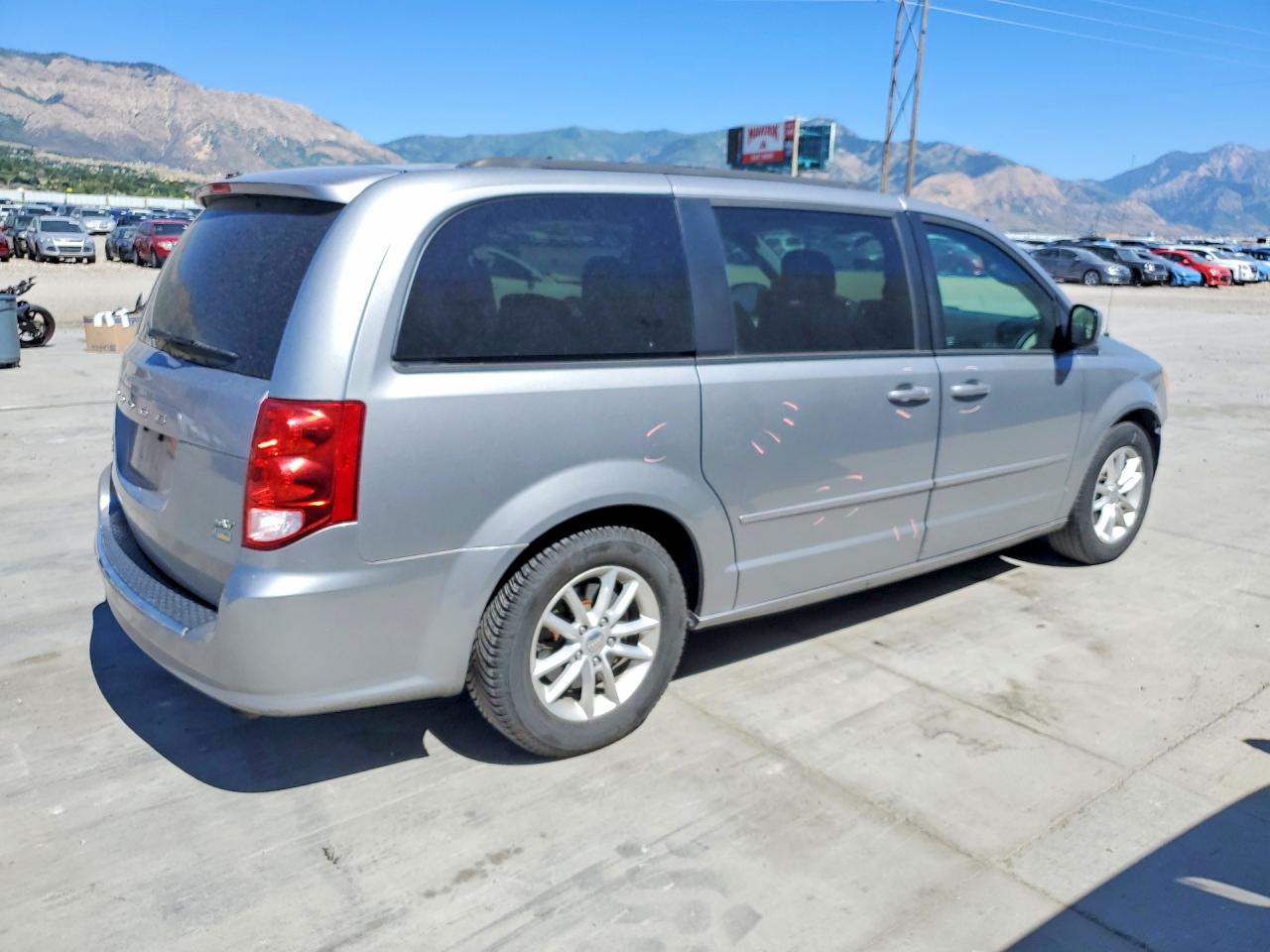 2016 DODGE GRAND CARAVAN SXT