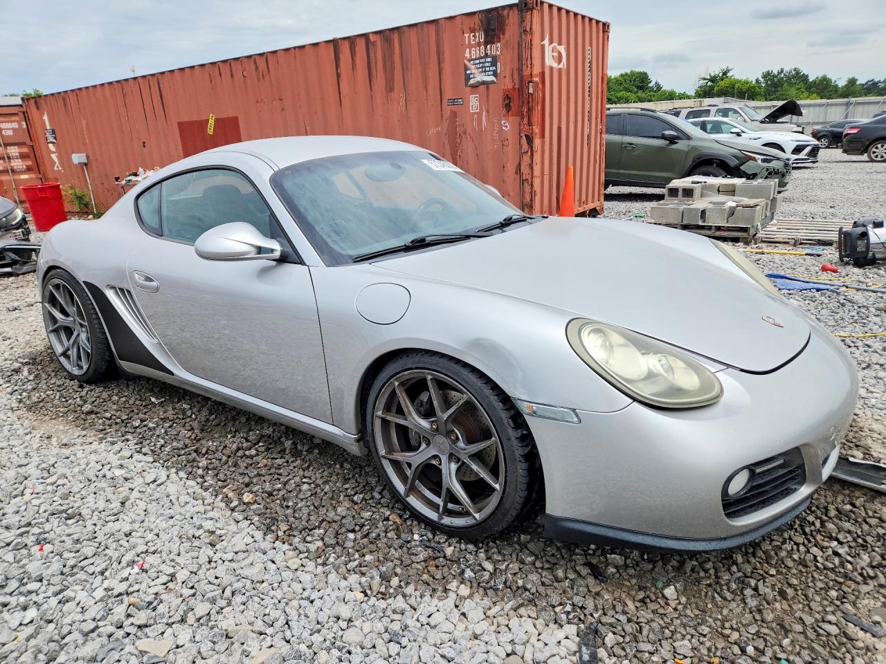 2010 PORSCHE CAYMAN