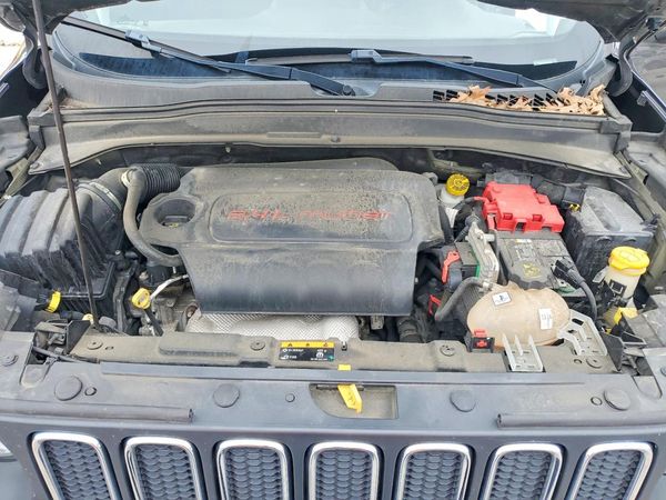 2018 JEEP RENEGADE LATITUDE 4X4