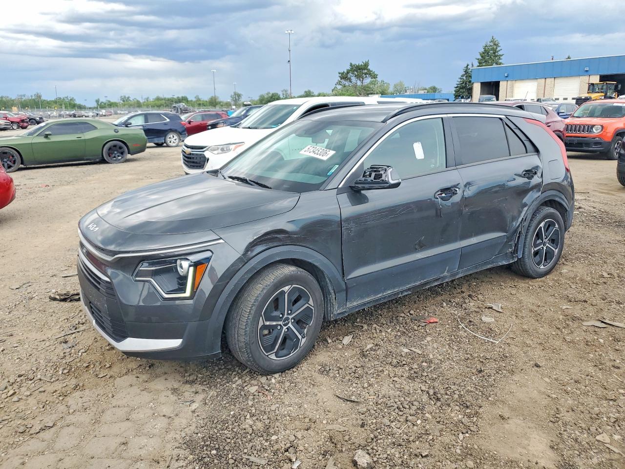 2023 KIA NIRO EX