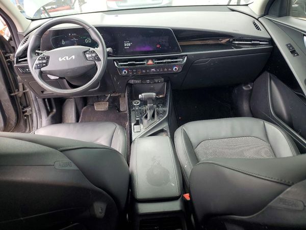 2023 KIA NIRO EX