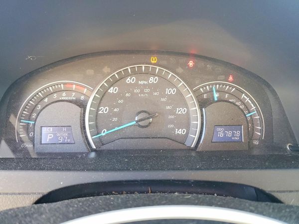 2012 TOYOTA CAMRY