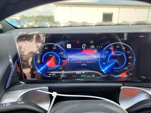 2025 MERCEDES-BENZ EQB EQB300 4MATIC
