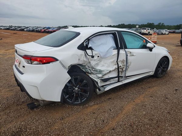 2026 TOYOTA COROLLA