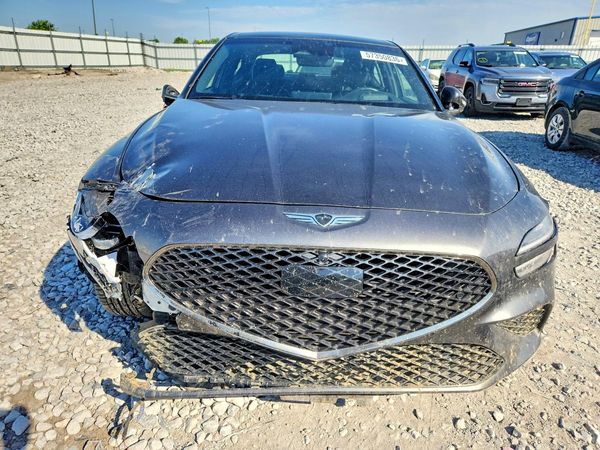 2025 GENESIS G70