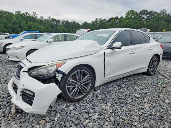 2017 INFINITI Q50