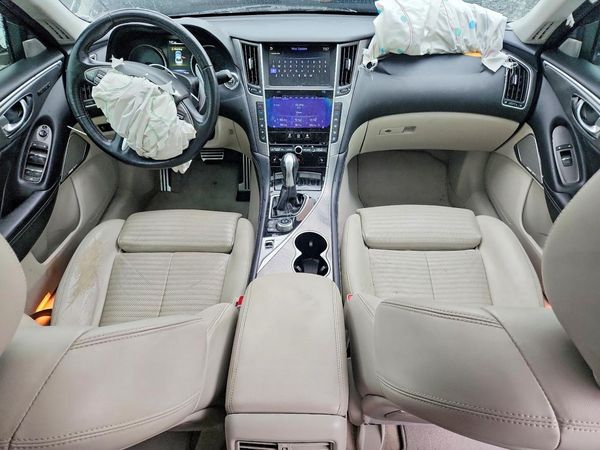 2017 INFINITI Q50