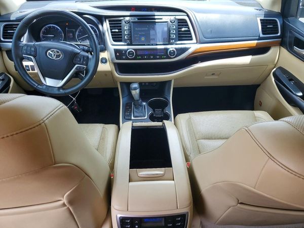 2017 TOYOTA HIGHLANDER Ltd/Ltd Platinum