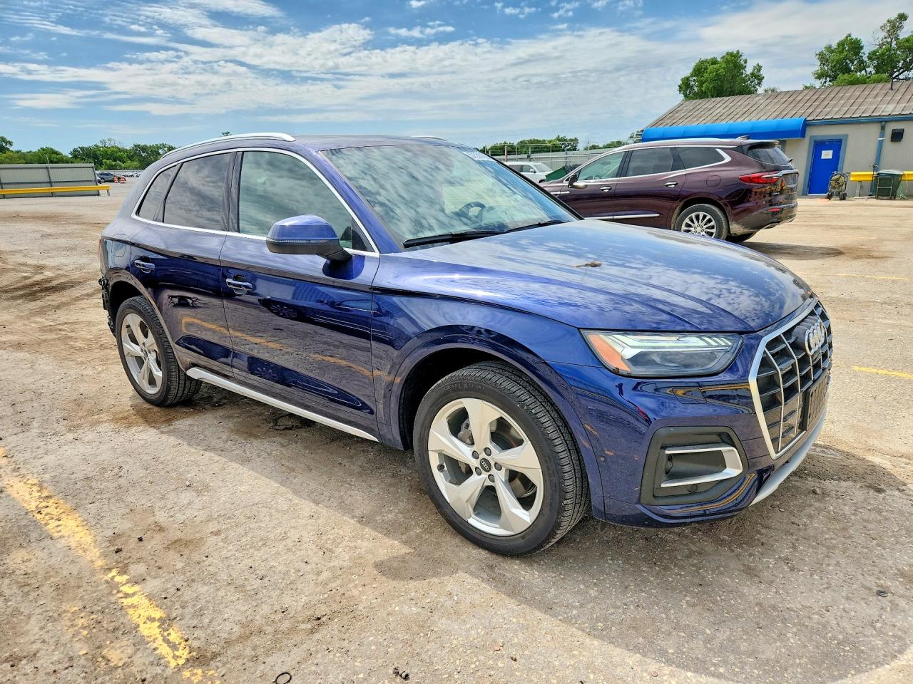 2021 AUDI Q5 quattro Prestige
