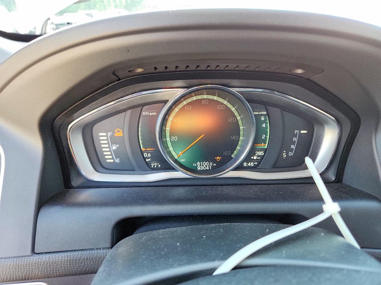 2017 VOLVO XC60 Inscription
