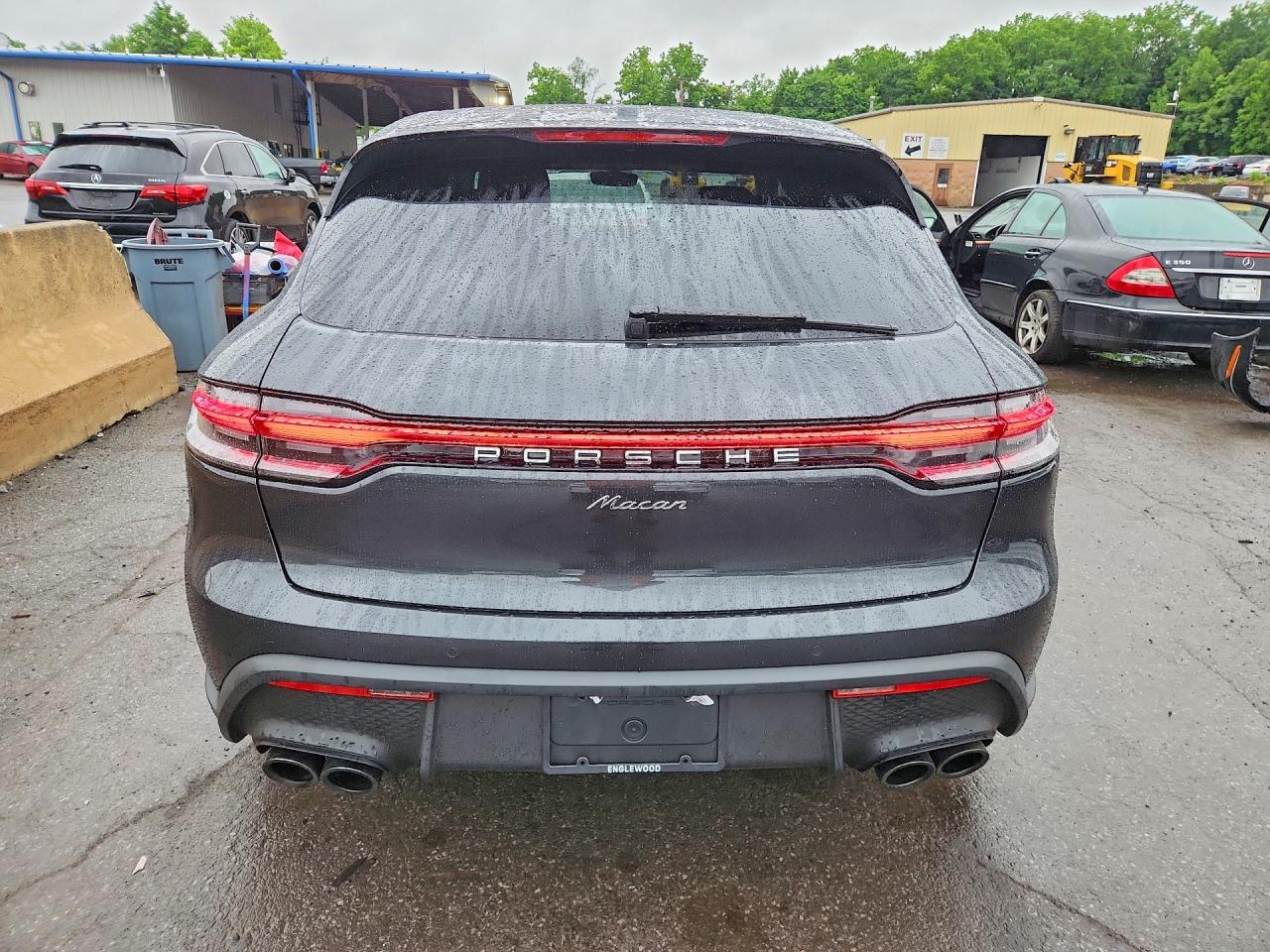 2025 PORSCHE MACAN Macan, Macan T