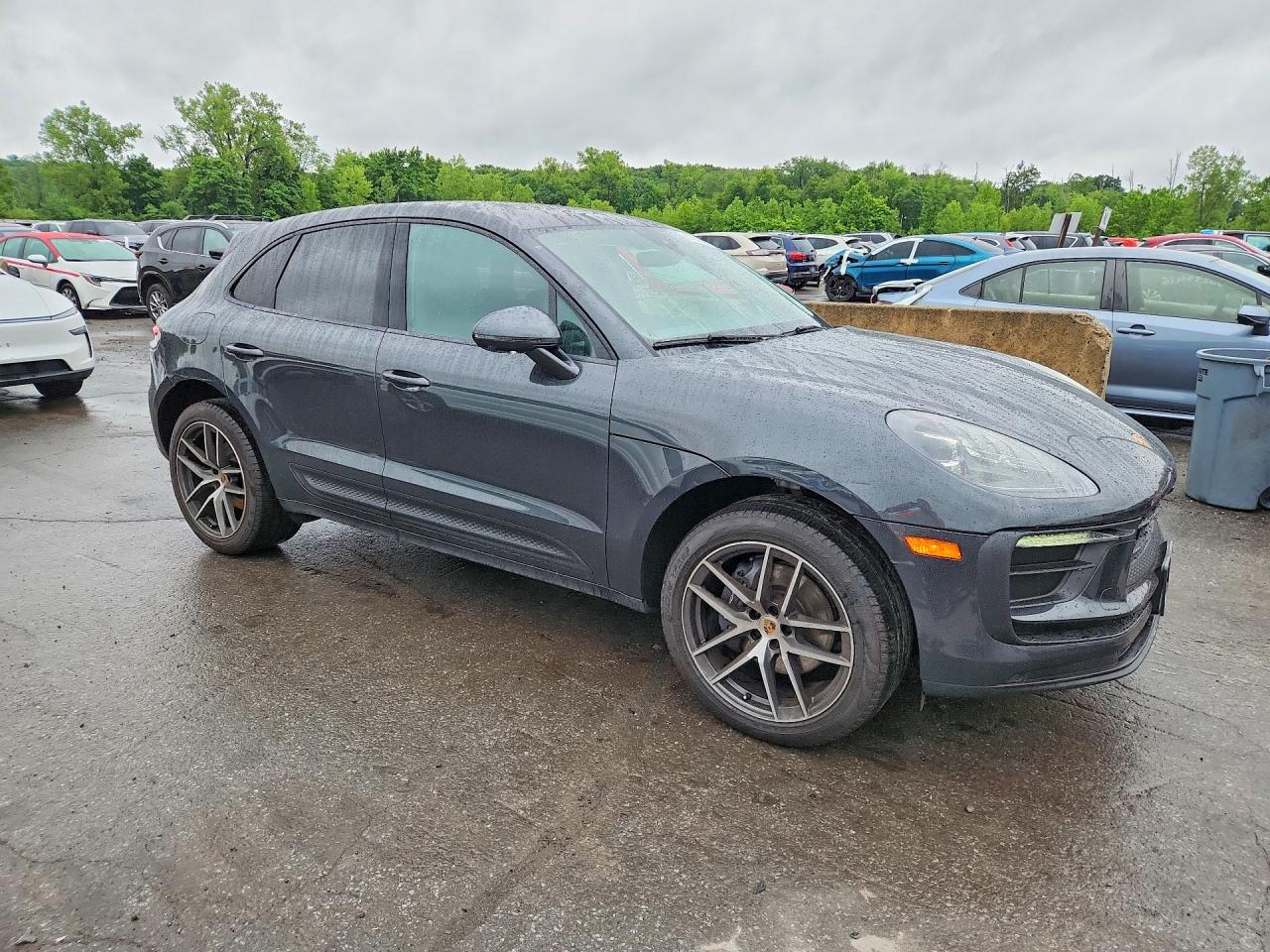 2025 PORSCHE MACAN Macan, Macan T