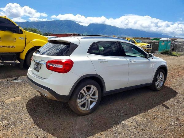 2016 MERCEDES-BENZ GLA