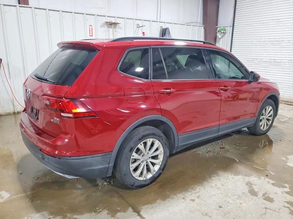 2018 VOLKSWAGEN TIGUAN 4Motion S
