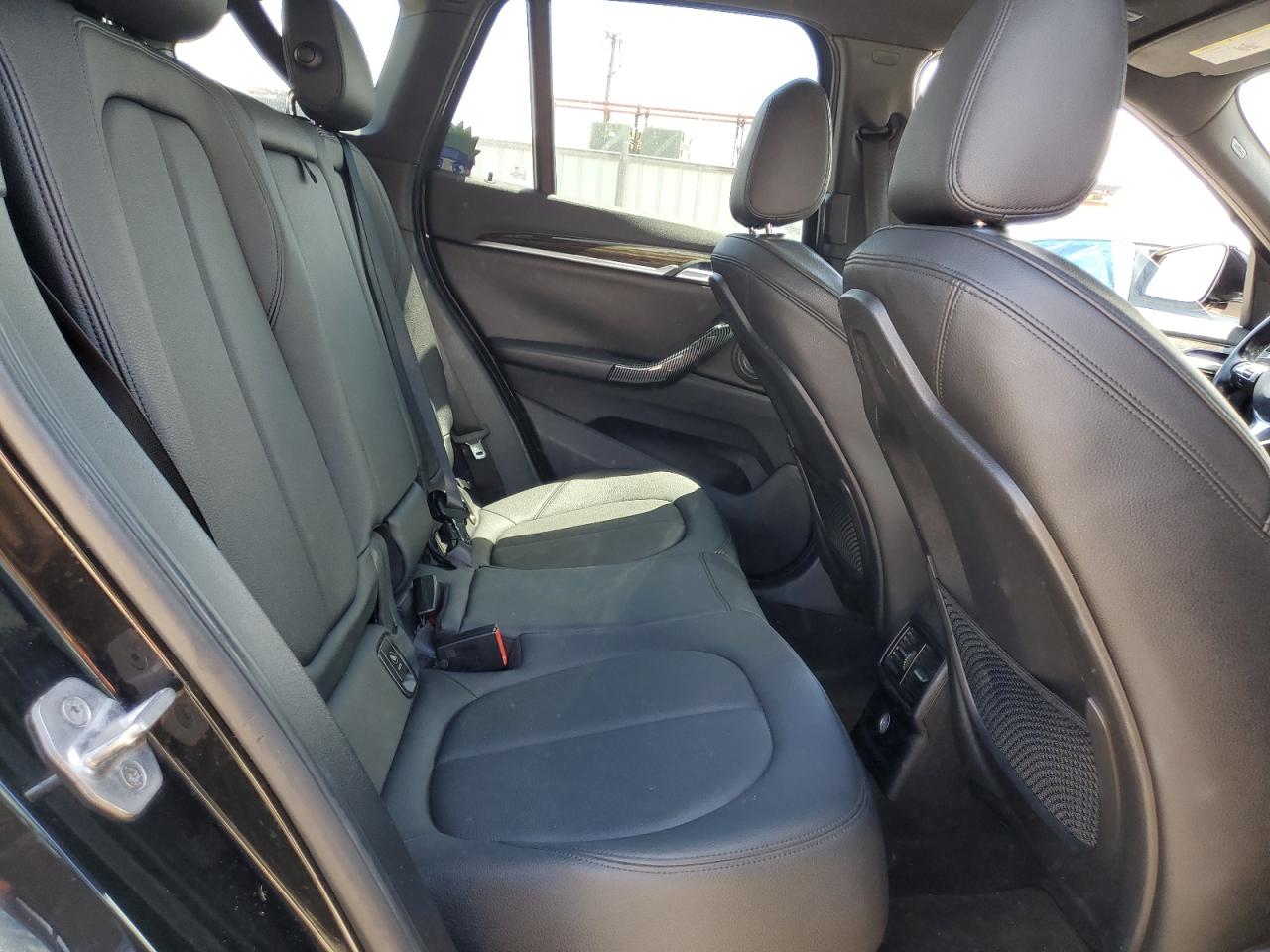 2016 BMW X1